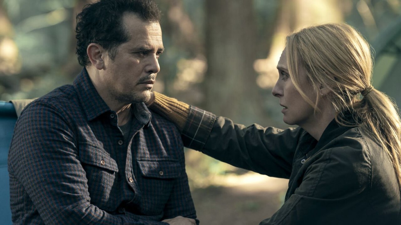 The Power: Toni Collette e John Leguizamo nel trailer della serie Prime Video