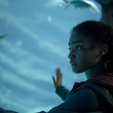 The Power: un primo piano di Halle Bush