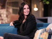 Courteney Cox e i funghi allucinogeni presi dal principe Harry a casa sua: 'Non li ho offerti agli ospiti'