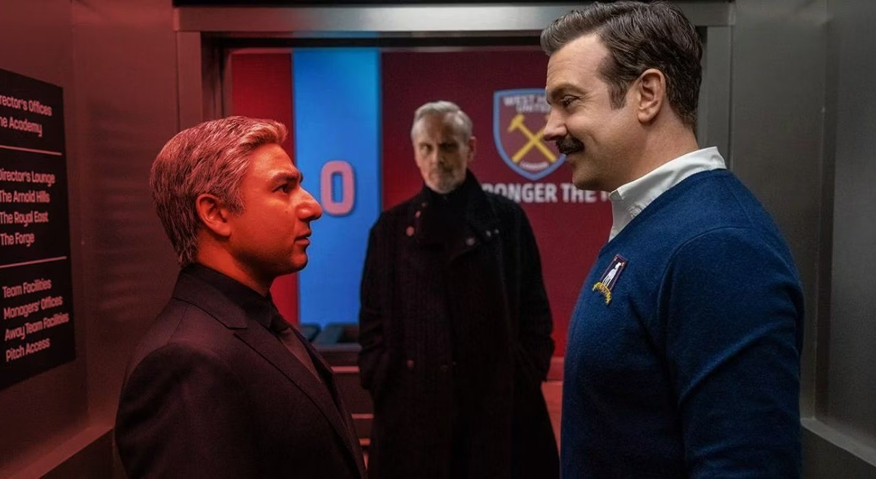 Ted Lasso: nel trailer della stagione 3 spazio al nuovo rivale del protagonista