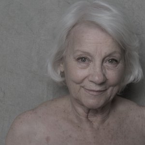 Woman: una sequenza del film