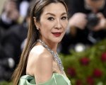 Wicked: Michelle Yeoh era preoccupata che la licenziassero dopo averla sentita cantare