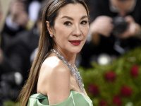 Wicked: Michelle Yeoh era preoccupata che la licenziassero dopo averla sentita cantare