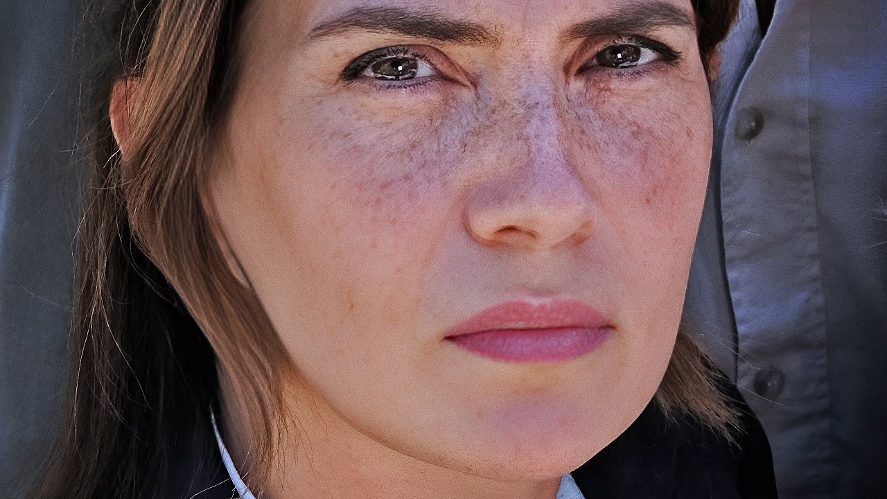 Sei donne, Maya Sansa: 'Non siamo in Iran, ma qui In Italia c’è ancora molto da fare per le donne'