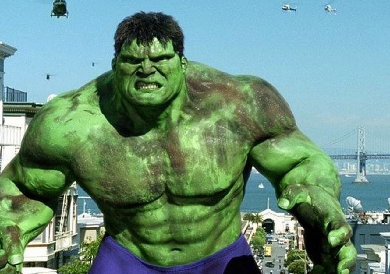 Hulk, girare il film è stata una tortura per Ang Lee: 'Lo ha devastato'