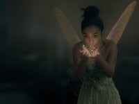 Peter Pan &amp; Wendy, scoppia la polemica per la Campanellino nera di Yara Shahidi: 'Ariel 2.0'