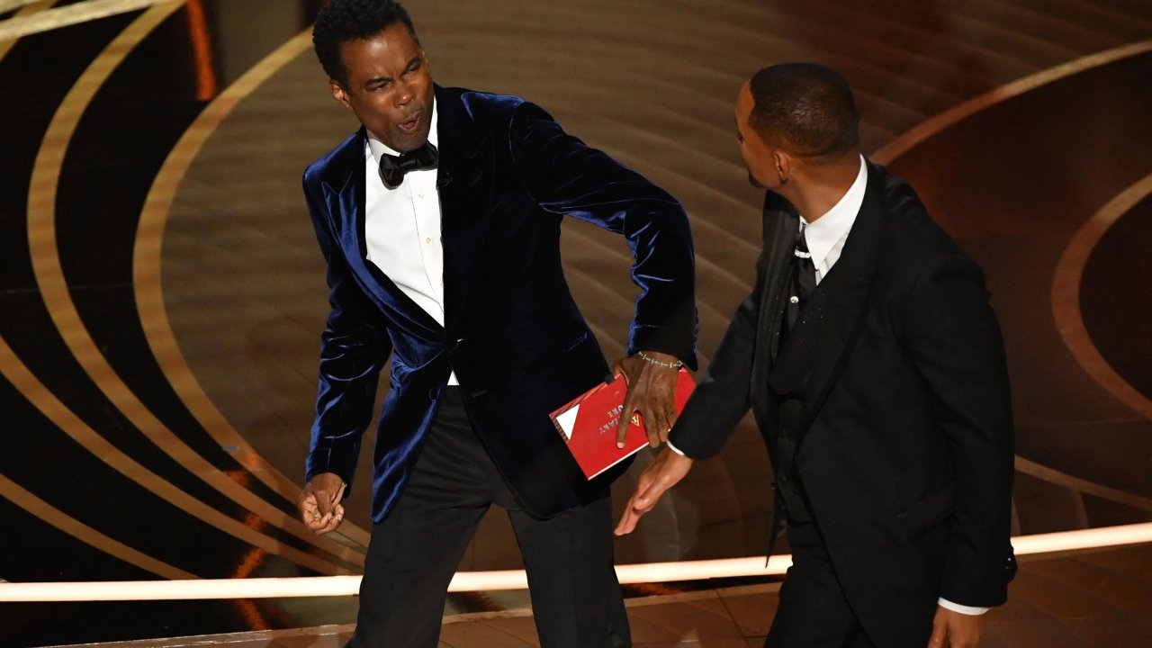 Chris Rock parlerà dello schiaffo di Will Smith nel suo nuovo speciale comico su Netflix