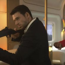 Citadel: Richard Madden e Priyanka Chopra in una scena