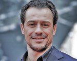 Tanti auguri Stefano Accorsi: i cinque film più iconici
