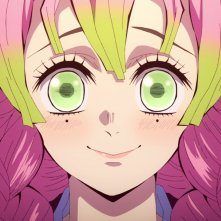 Demon Slayer: Kimetsu No Yaiba – Verso il villaggio dei Forgiatori di Katana, Hashira Mitsuri Kanroji in una scena