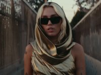 Miley Cyrus - Endless Summer Vacation, il teaser e il poster dello speciale in arrivo su Disney+