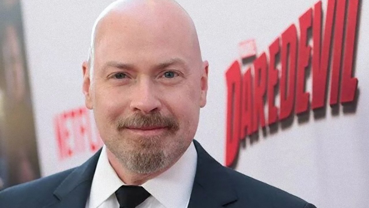 Steven DeKnight, showrunner di Daredevil, vorrebbe realizzare un film tratto da un fumetto della DC