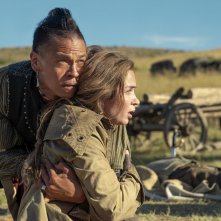 The English: un momento della serie