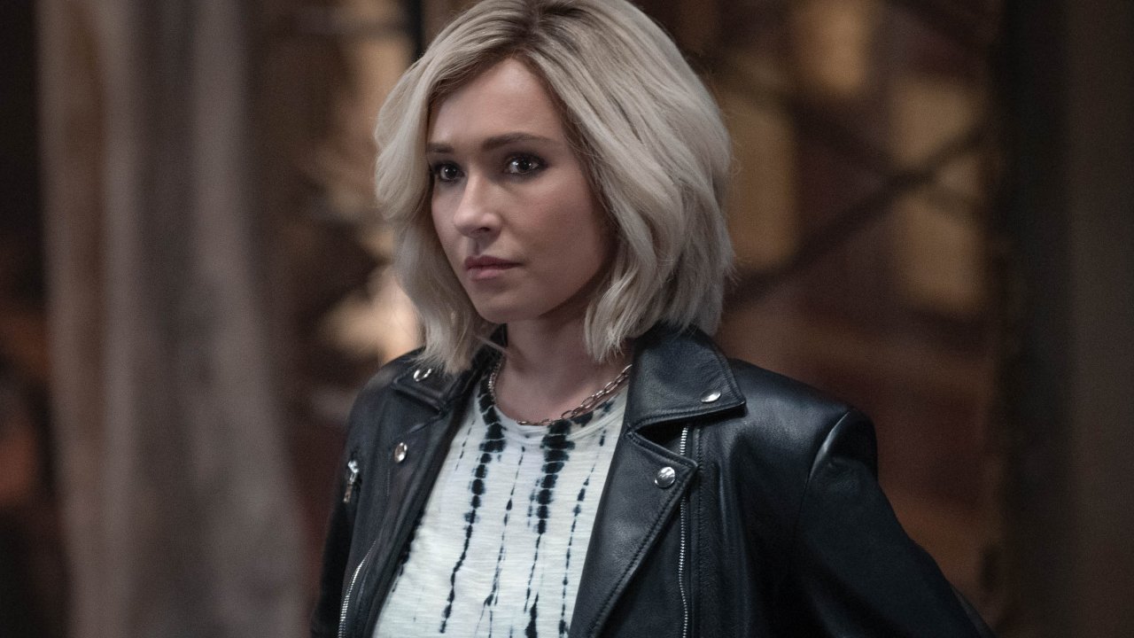 Hayden Panettiere descrive i danni causati dalla dipendenza dall'alcool: occhi ingialliti e capelli che cadono