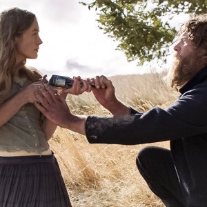 The Last Son: Sam Worthington con Emily Marie Palmer in una scena del film