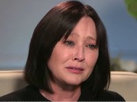 Shannen Doherty contro il sindacato attori: 'Ho perso l'assicurazione sanitaria per curare il cancro'