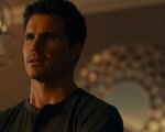 Simulant: Robbie Amell nel trailer del film sci-fi