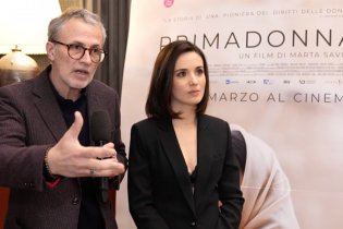 Primadonna: intervista a Marta Savina