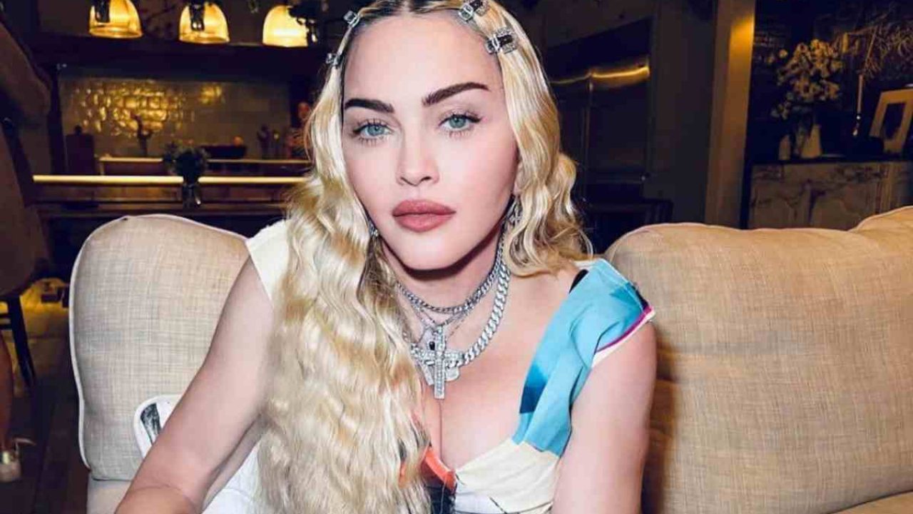 Madonna: Julia Garner è più fiduciosa che mai sul biopic sulla cantante, nonostante il progetto sia in pausa