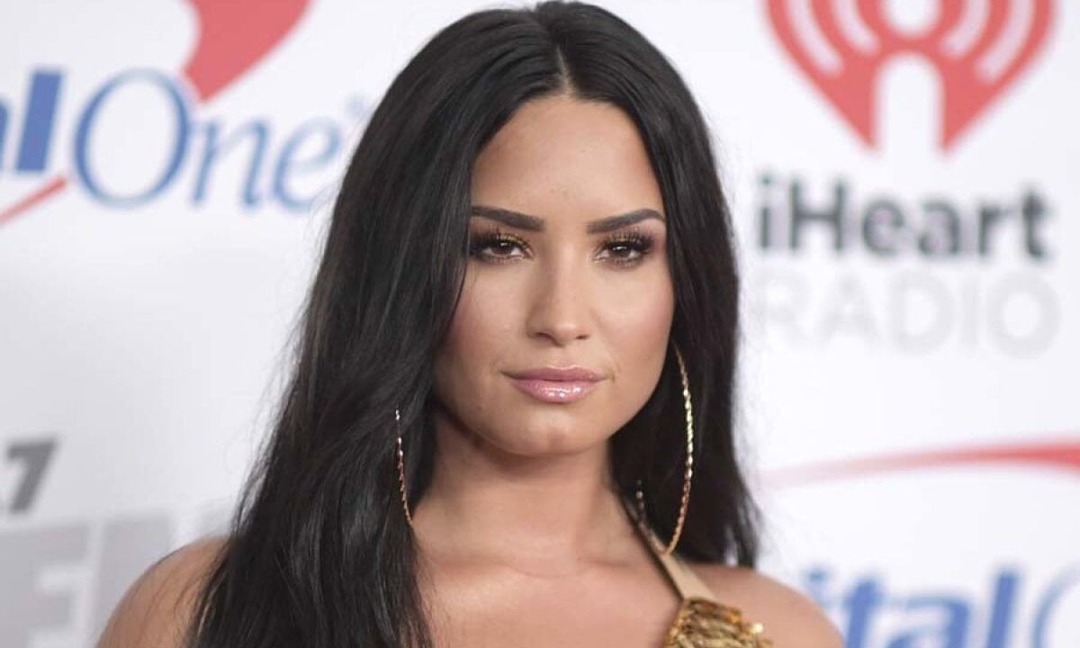 Demi Lovato will make her directorial debut with a documentary about child stars