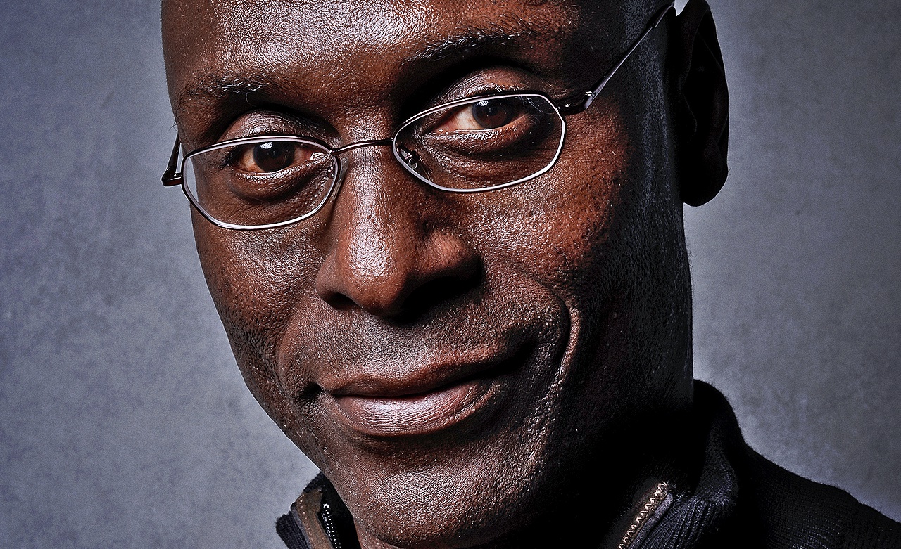 Addio Lance Reddick: glaciale, ambivalente, tutte le (doppie) facce iconiche di un grande interprete