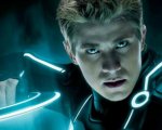 Tron 3, Garrett Hedlund commenta i rumor di un suo possibile ritorno nel film con Jared Leto