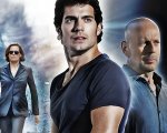 La fredda luce del giorno, la recensione: Henry Cavill e Bruce Willis in un mediocre action thriller