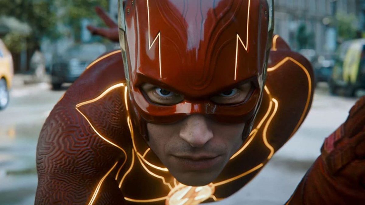 The Flash: svelato il rating per "violenza, linguaggio volgare e... nudità parziale"?