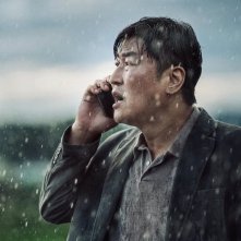 Emergency Declaration: Song Kang-ho in una scena del film