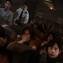 Emergency Declaration: una scena del film