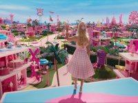 Barbie, la bambola di Margot Robbie non è abbastanza perfetta? Scopriamo la sinossi del film di Greta Gerwig