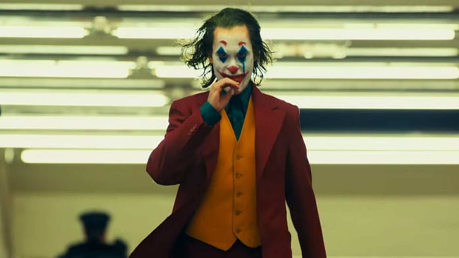 Joker 2 Le Nuove Foto Dal Film Anticipano Uno Scontro Tra Arthur Fleck E Un Celebre Villain Dei 