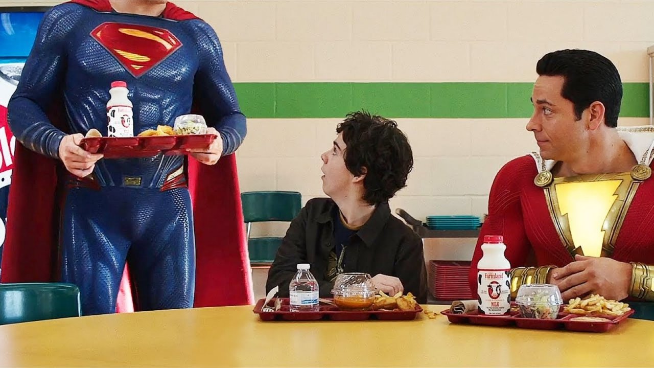 Shazam!: Warner Bros. diffonde il finale alternativo online gratis