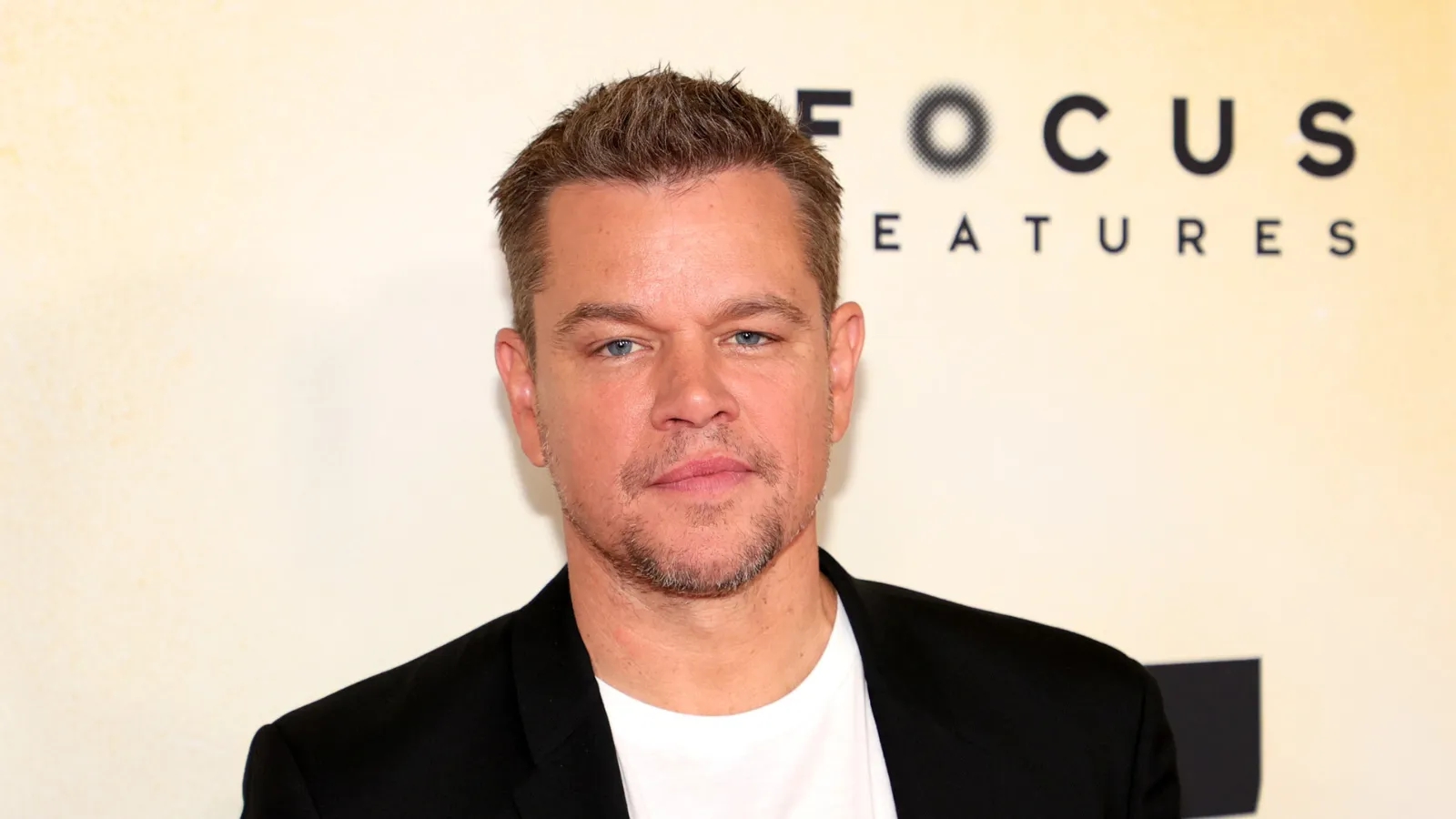 Matt Damon attacks Jimmy Kimmel on the Air red carpet: "He's an asshole, a terrible human being"