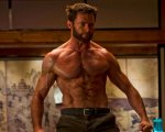 Hugh Jackman, la moglie non ama i suoi muscoli: 'Il lavoro di un marito è quello di essere grasso e flaccido'