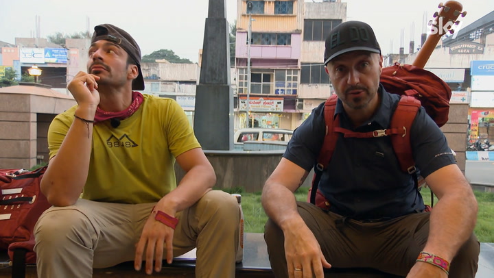 Pechino Express - La Via Delle Indie - Italo Americani E Novelli Sposi In Hotel