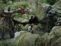 Transformers: Il Risveglio, il nuovo spot con Optimus Prime e Primal è spaventosamente reale!