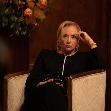 Succession 4: Hope Davis in una scena della serie HBO