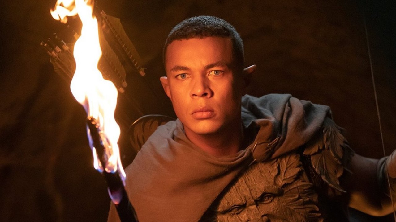 Gli Anelli del Potere: un incendio sul set della stagione 2 ha interrotto le riprese