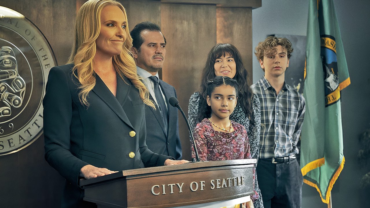 Ragazze elettriche: Auli'i Cravalho, Edwina Findley e John Leguizamo raccontano la serie 'nata dal #MeToo'