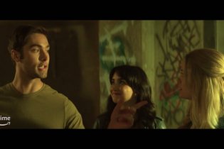 Uno Splendido Disastro - Trailer Italiano