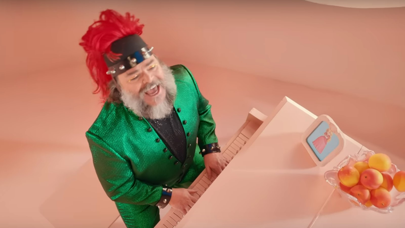 Super Mario Bros. Il Film, Jack Black nel video musicale della canzone Peaches