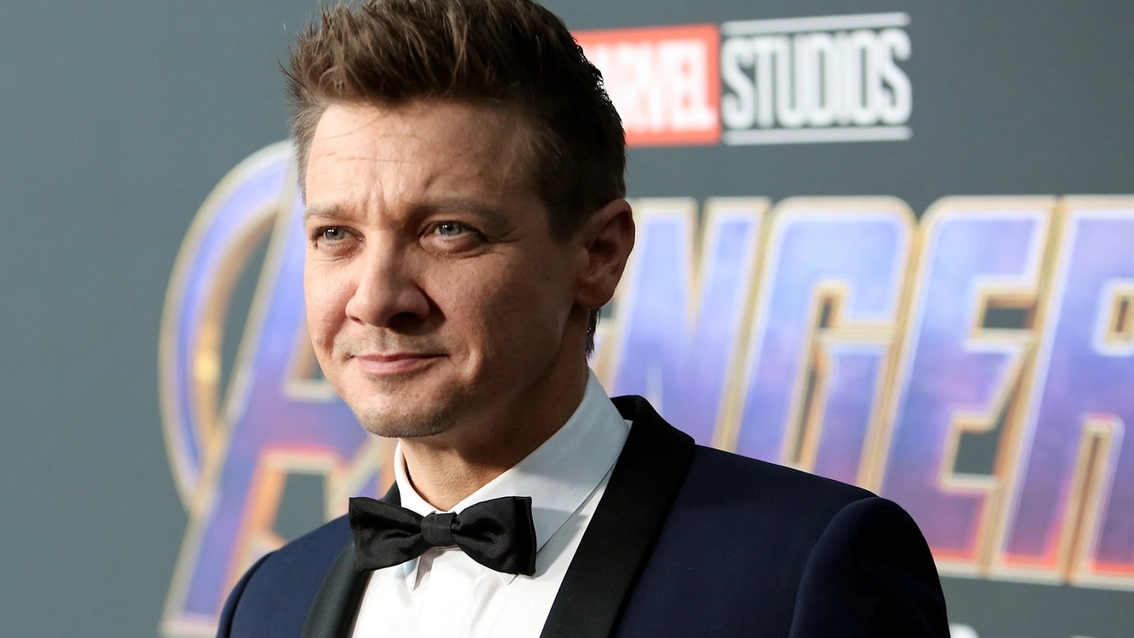 Jeremy Renner, his doctor: "The snow plow came within millimeters of vital organs"