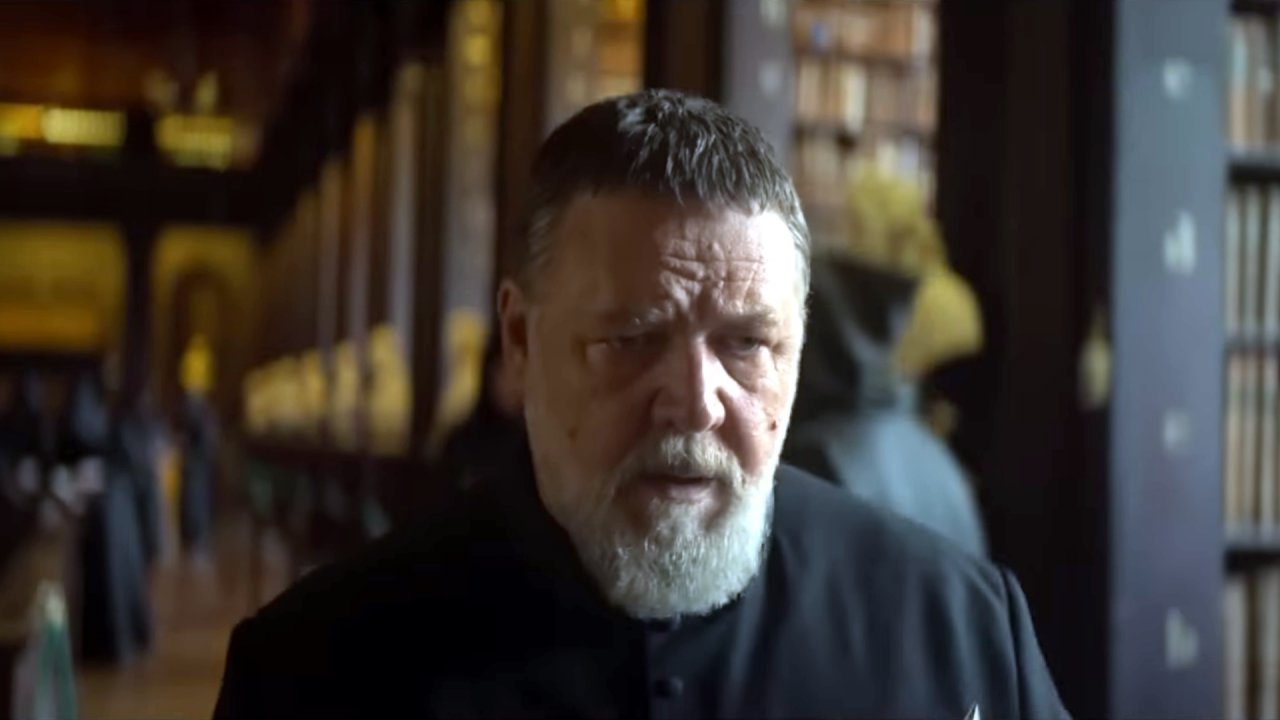 L'Esorcista del Papa, il Vaticano contro il film con Russell Crowe: 'Troppo splatter senza senso'
