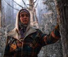 Yellowjackets 2: Courtney Eaton in una scena