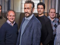Rocco Schiavone 5, la recensione: il viaggio continua per il vicequestore più anticonformista della tv