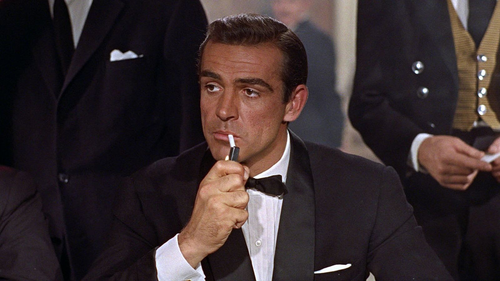 James Bond richiede 'attori maturi, i giovani non hanno stabilità mentale' secondo la casting director