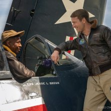 Sulle ali dell'onore: una scena del film