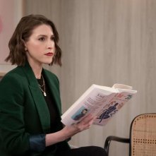 How I Met Your Father 2: Eden Sher in un momento della serie