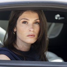 Caccia all'agente Freegard: Gemma Arterton in un primo piano